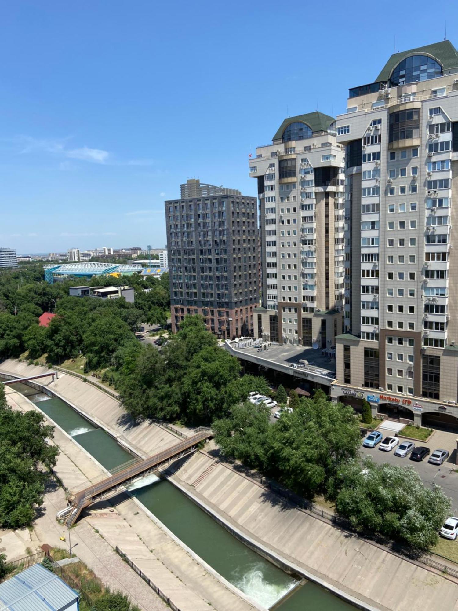 Квартира В Центре Алматы Exterior photo